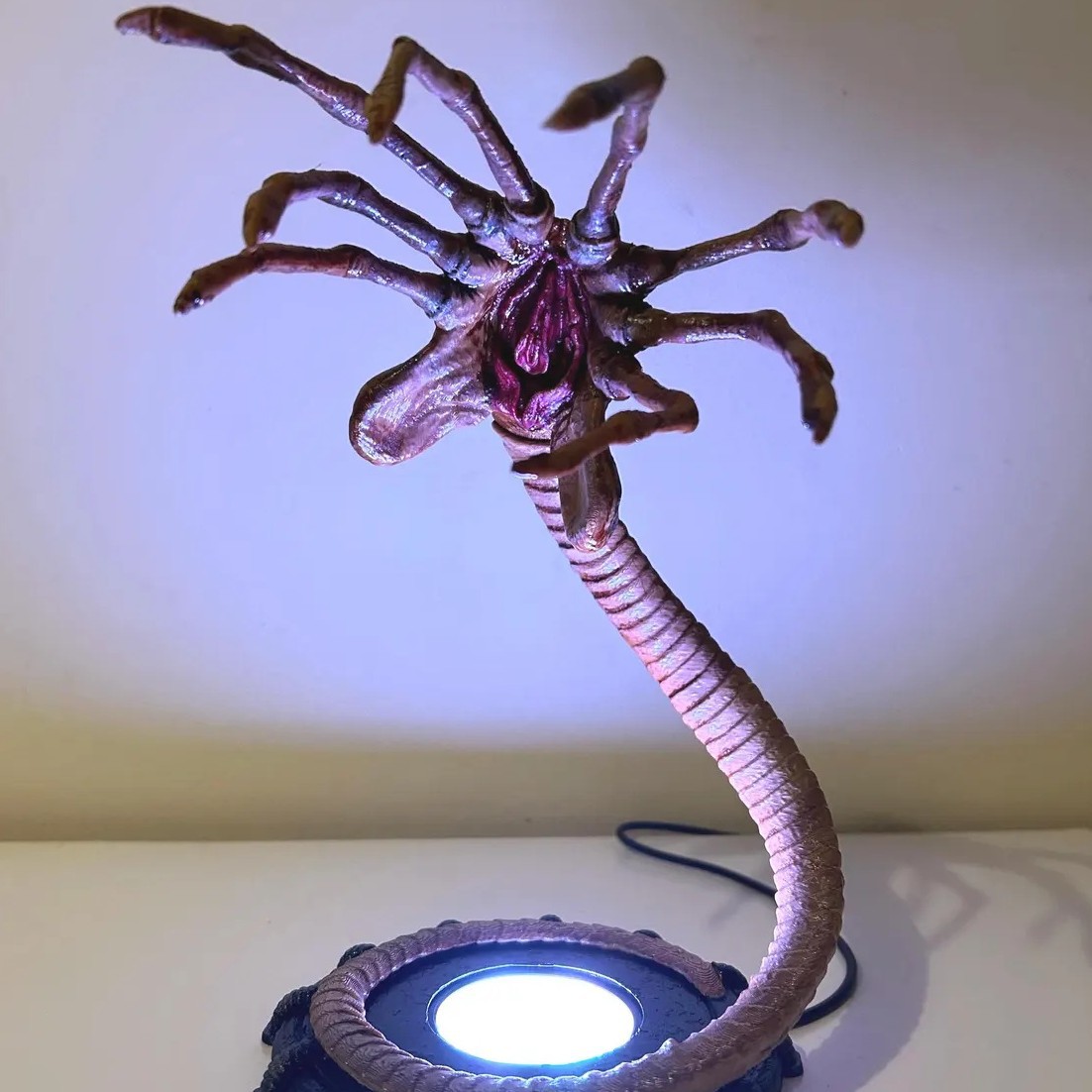 Alien Facehugger Lamp Nightlig - Outdoor Lighting Halloween review and price