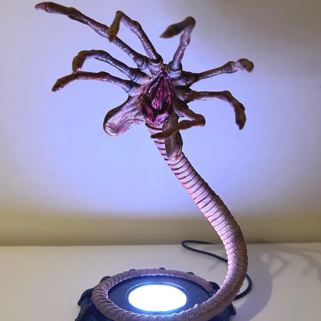 Alien Facehugger Lamp Nightlig - Outdoor Lighting Halloween review and price