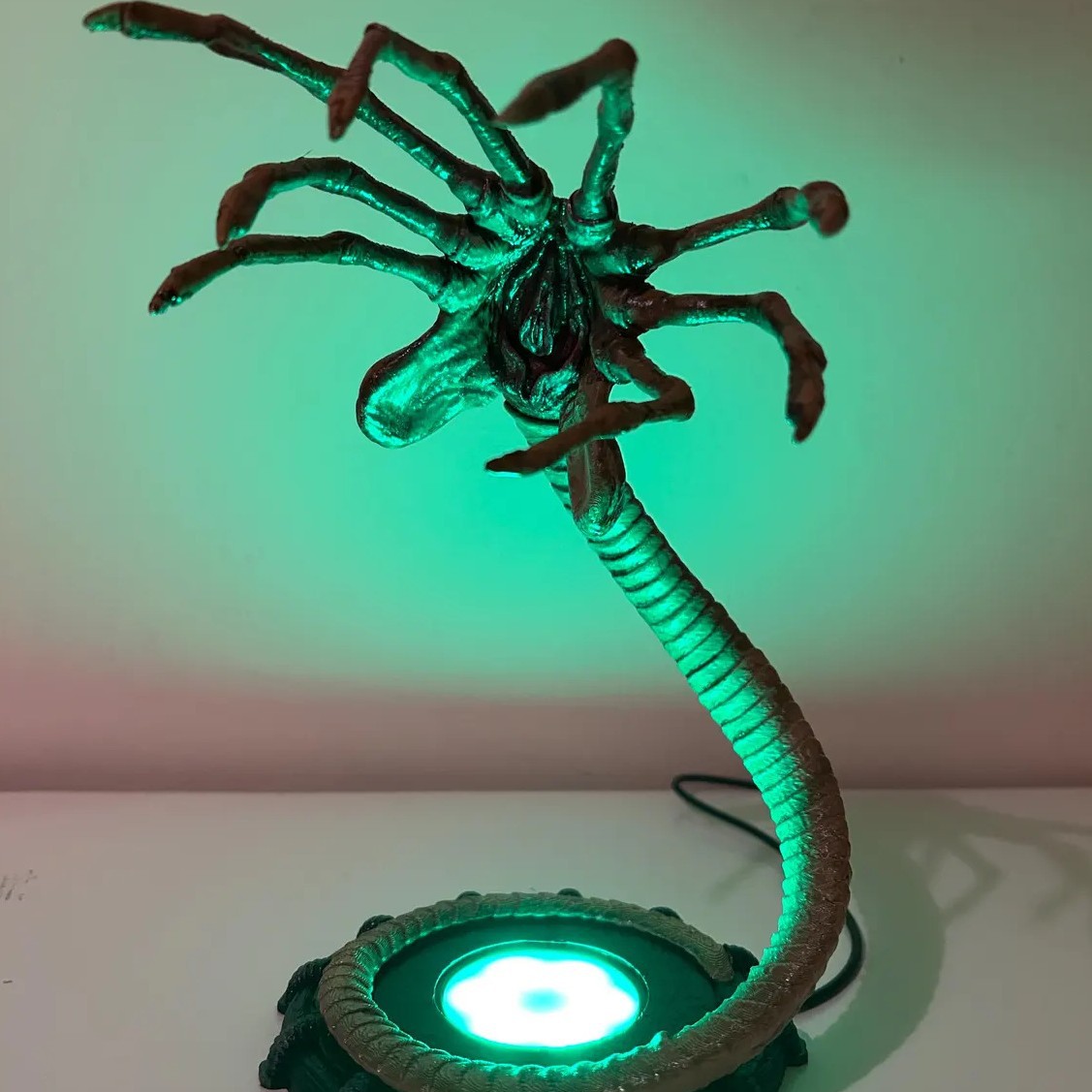 Alien Facehugger Lamp Nightlig - Outdoor Lighting Halloween review and price